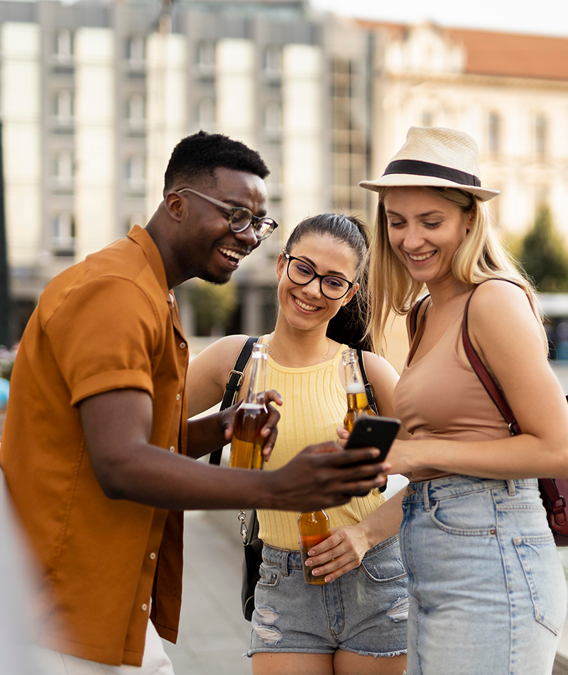 friends-spending-time-together-outside-summer
